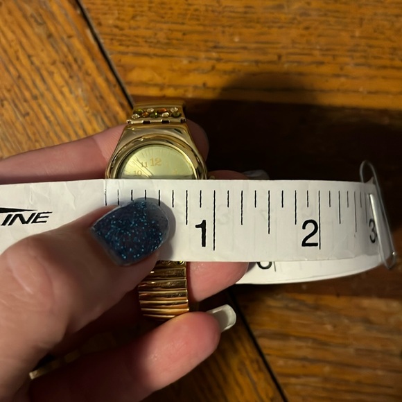 EUC Swatch Irony Watch Gold Stainless Steel Stretch Jeweled New Battery - Picture 6 of 7